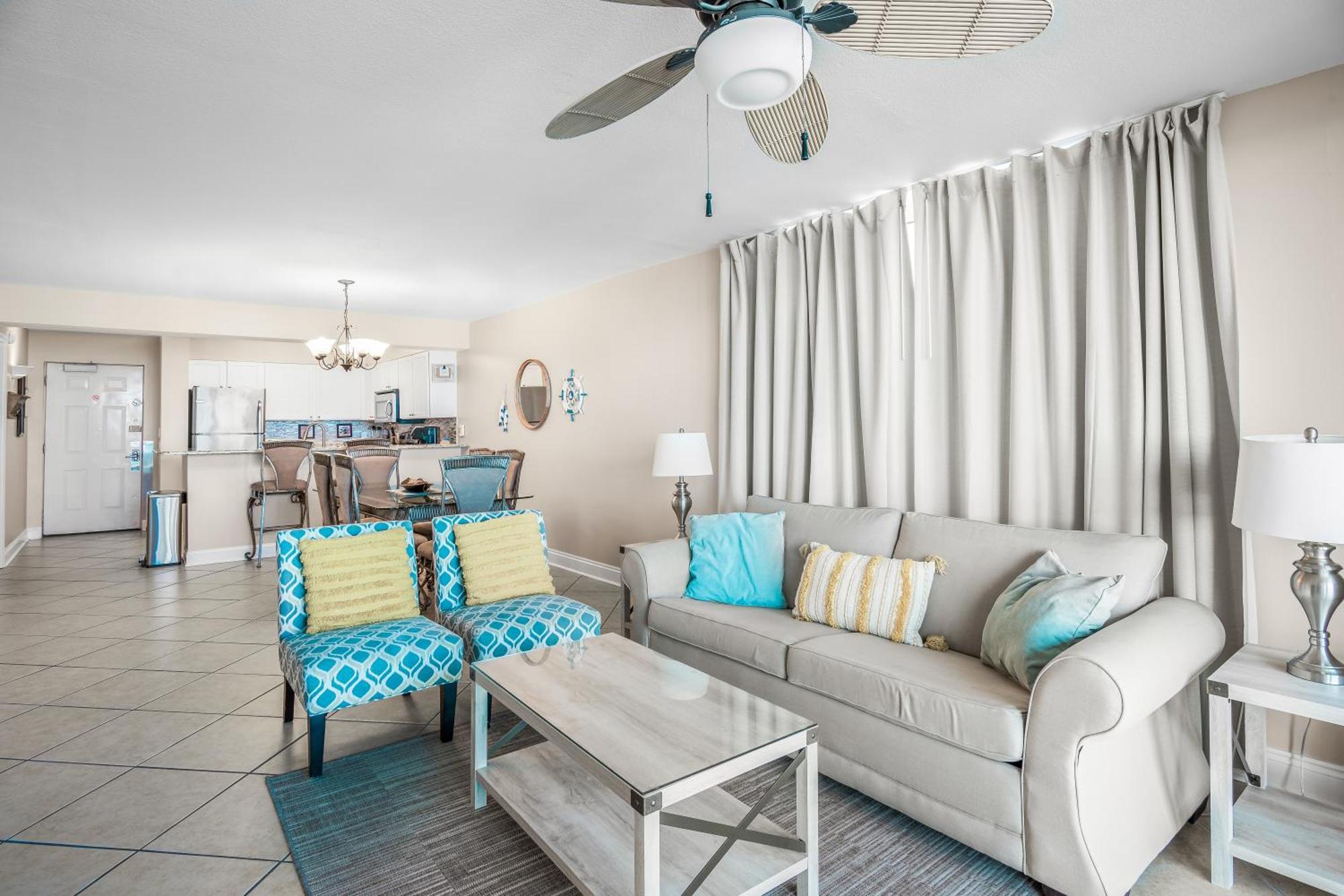 Pelican Beach Resort Condos 德斯廷 外观 照片